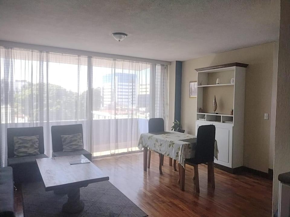 Apartamento 505 Cortijo Reforma Zona 9 Guatemala City ภายนอก รูปภาพ